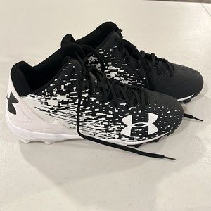 Brand New Mens Under Armour Baseball Cleats